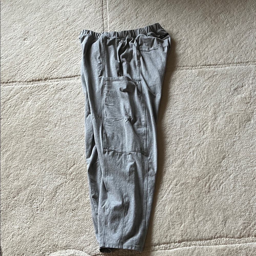 Free People Hot Shot Pants In Heather Grey - Picture 8 of 8